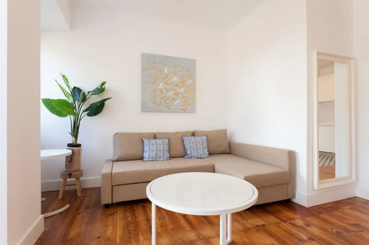 Sao Bento Blue One-Bedroom Apartment - By Lu Holidays Lisbon
