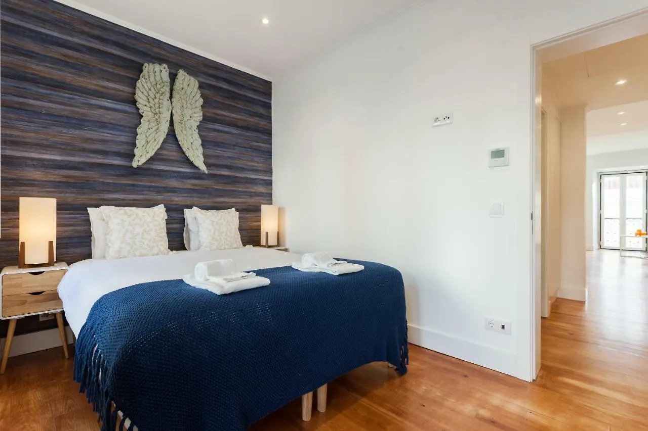 Sao Bento Blue One-Bedroom Apartment - By Lu Holidays Lisbon